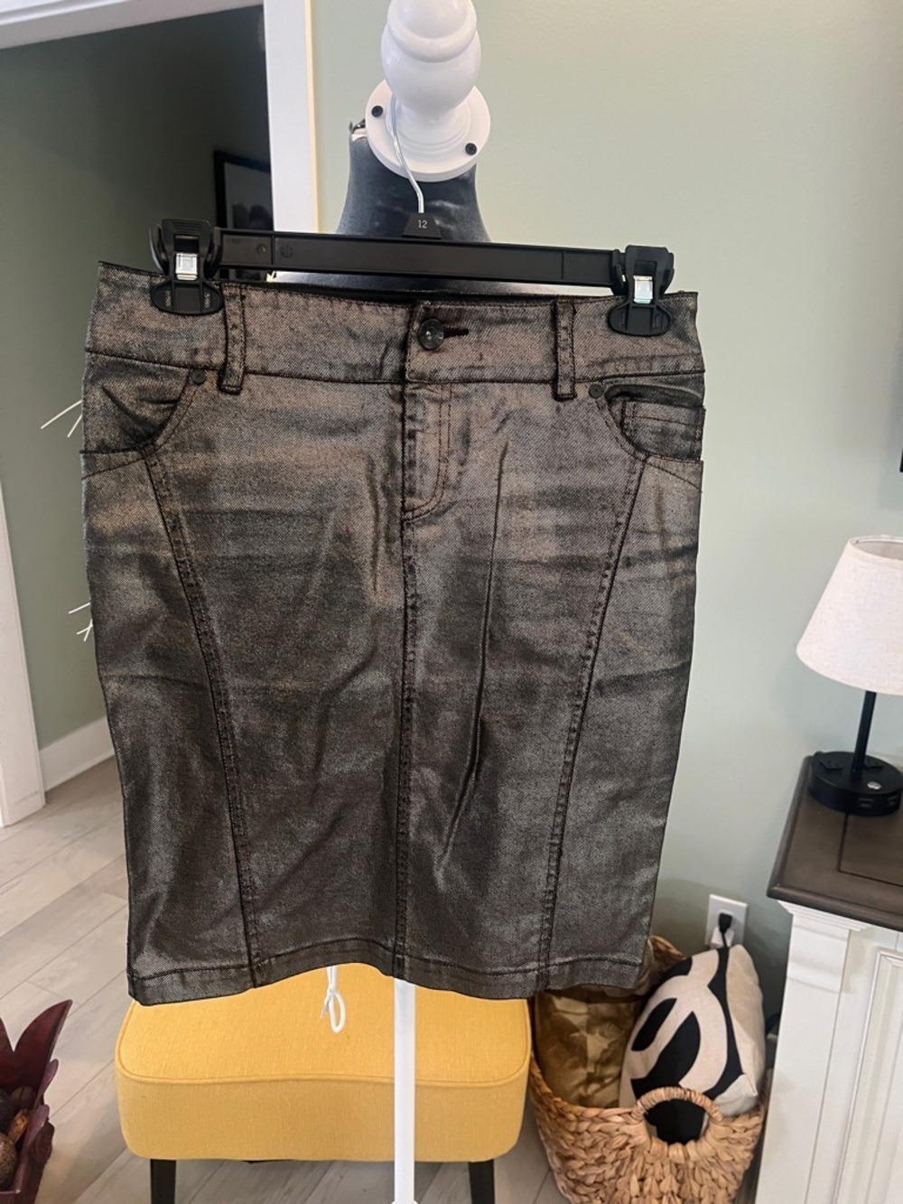 Gaudi' Metallic Charcoal Pencil Skirt